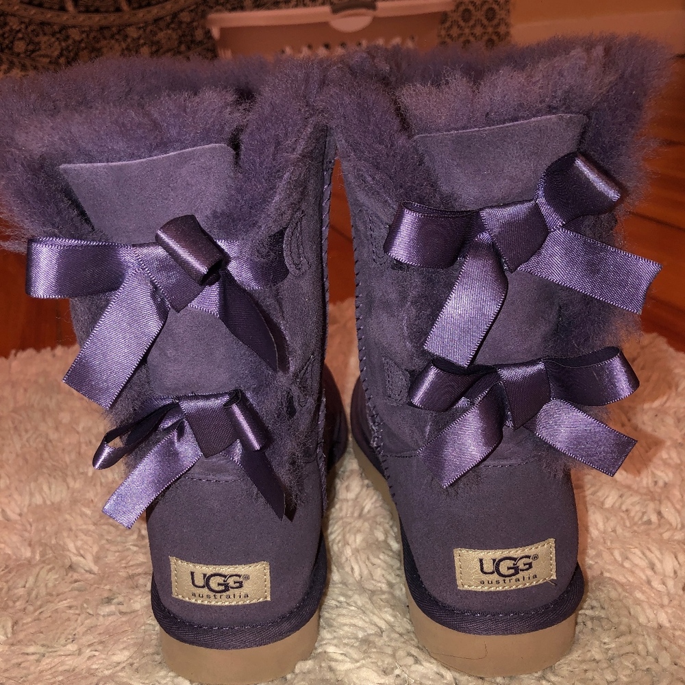 UGG shoes: Bailey Bow